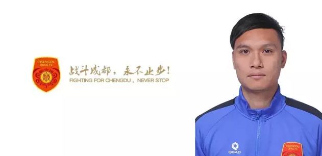 该记者推特上写道：切尔西计划在一月份加强五个位置的实力。